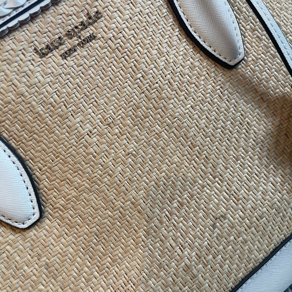 Kate Spade Purse - Picture 6 of 16